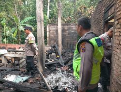 Polsek Cepogo Sigap Tangani Kebakaran Dapur Rumah Warga